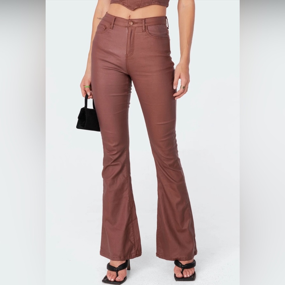 Edikted Luna Faux leather Flare Jeans in Brown